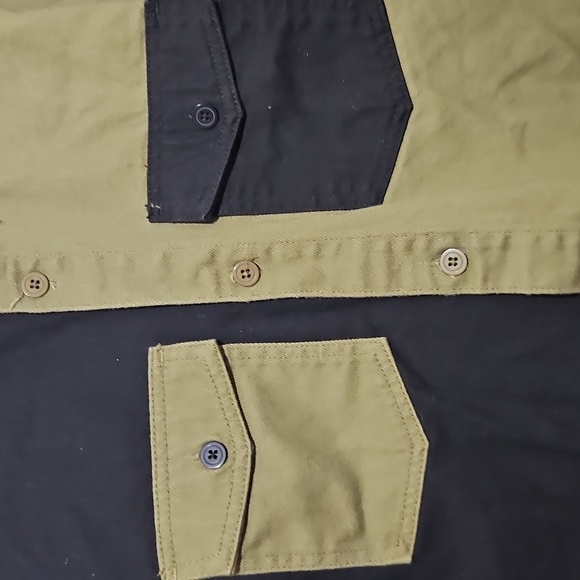 Men’s Forever 21 Twill Colorblock Shirt Black/Olive Medium - Picture 3 of 7